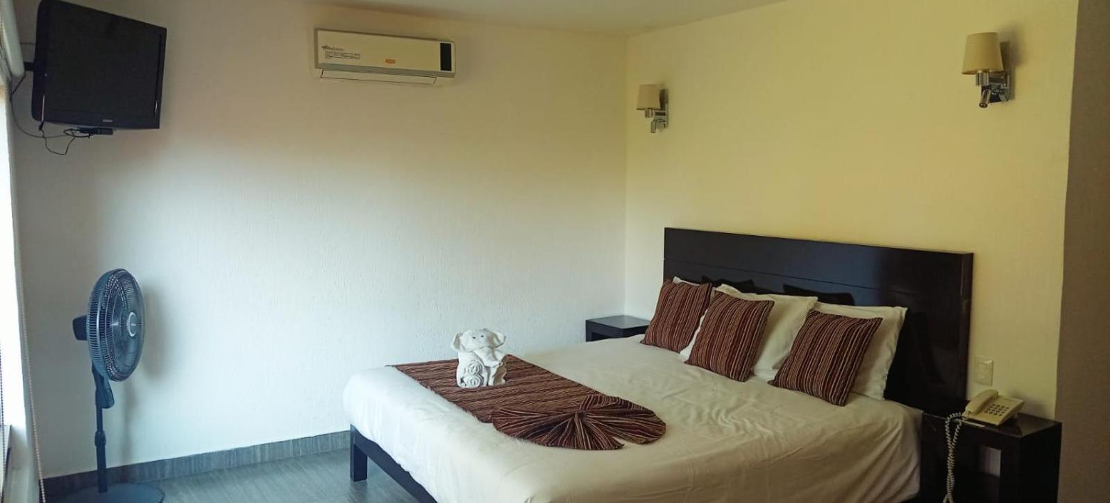 Hotel Punta Galeria Morelia Extérieur photo